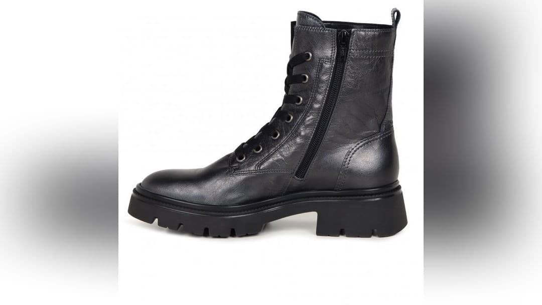 Noerr assists in Gabor Shoes sale  