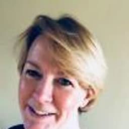Portrait image of Eleanor Ager