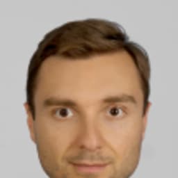 Portrait image of Grzegorz Pawlowski
