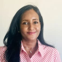Portrait image of Vijayalakshmi Natarajan