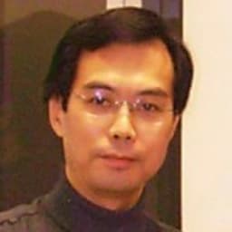 Portrait image of Raymond Ng