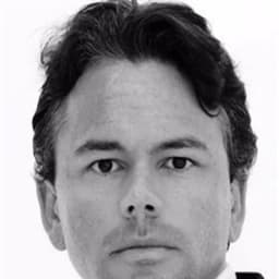 Portrait image of Toby Unwin